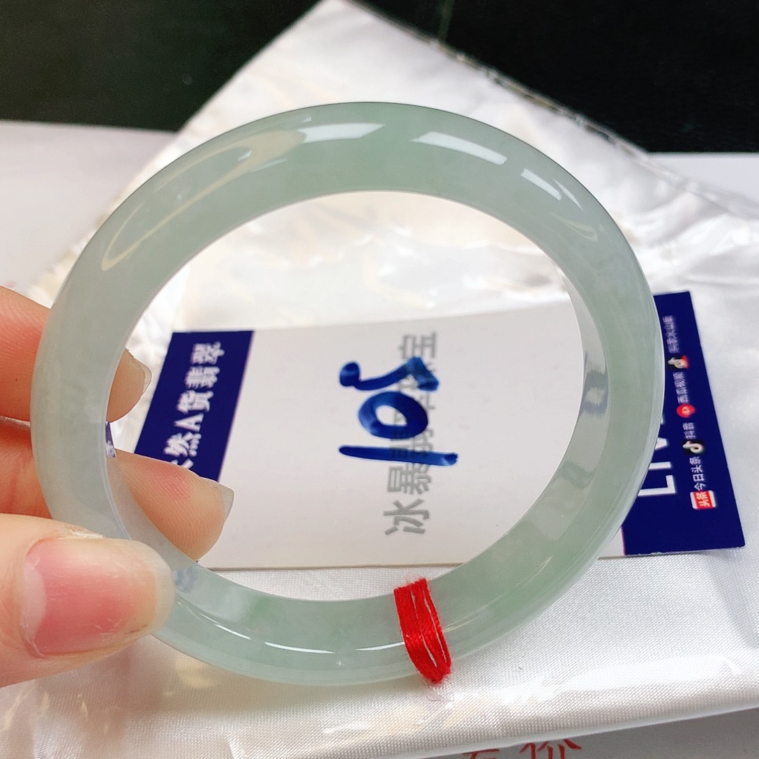 翡翠手镯未镶嵌十*缅甸天然a货翡翠
