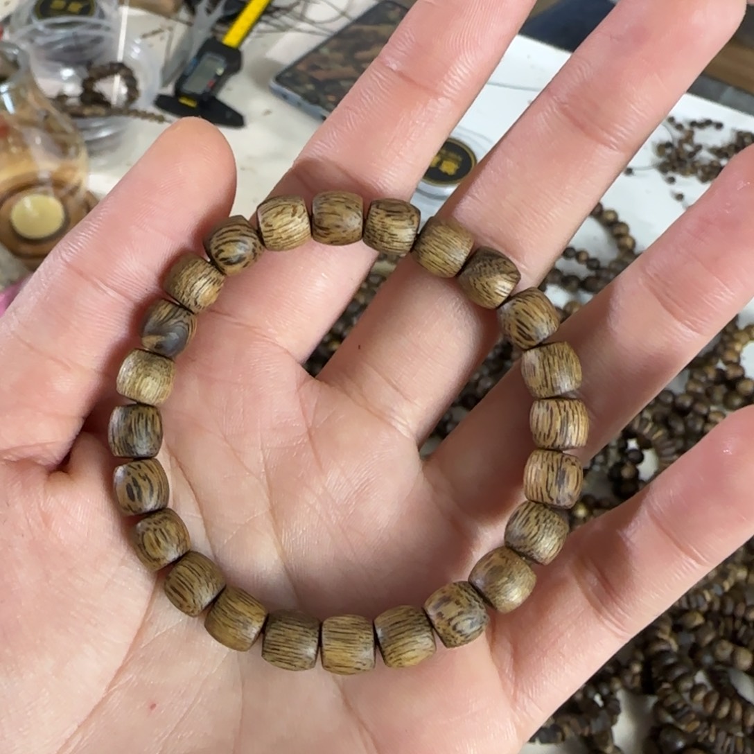 奇楠沉香手串小鼓珠卡0.7 4.8g+发一