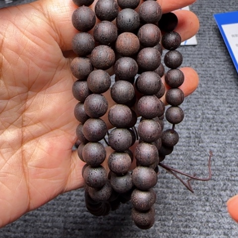 藤类降真香0.8*108多圈圆珠手串