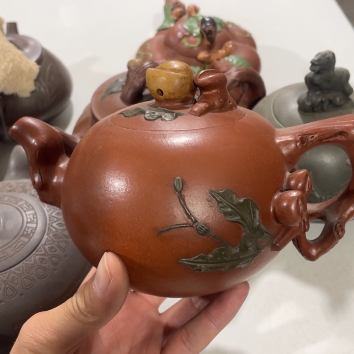 紫砂茶壶老厂紫砂壶一件。