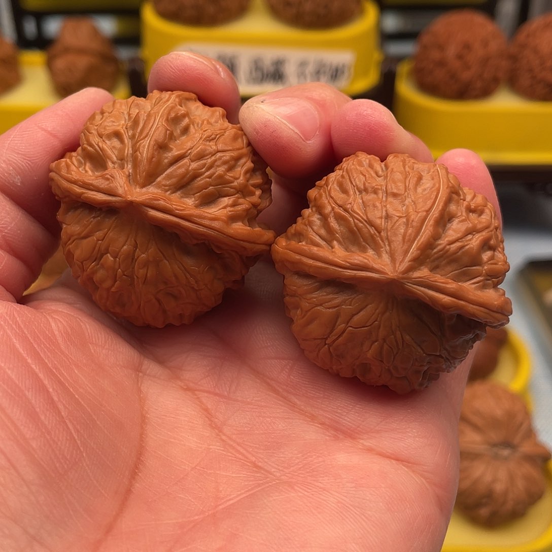 吊坠文玩核桃꧁****꧂三棱39