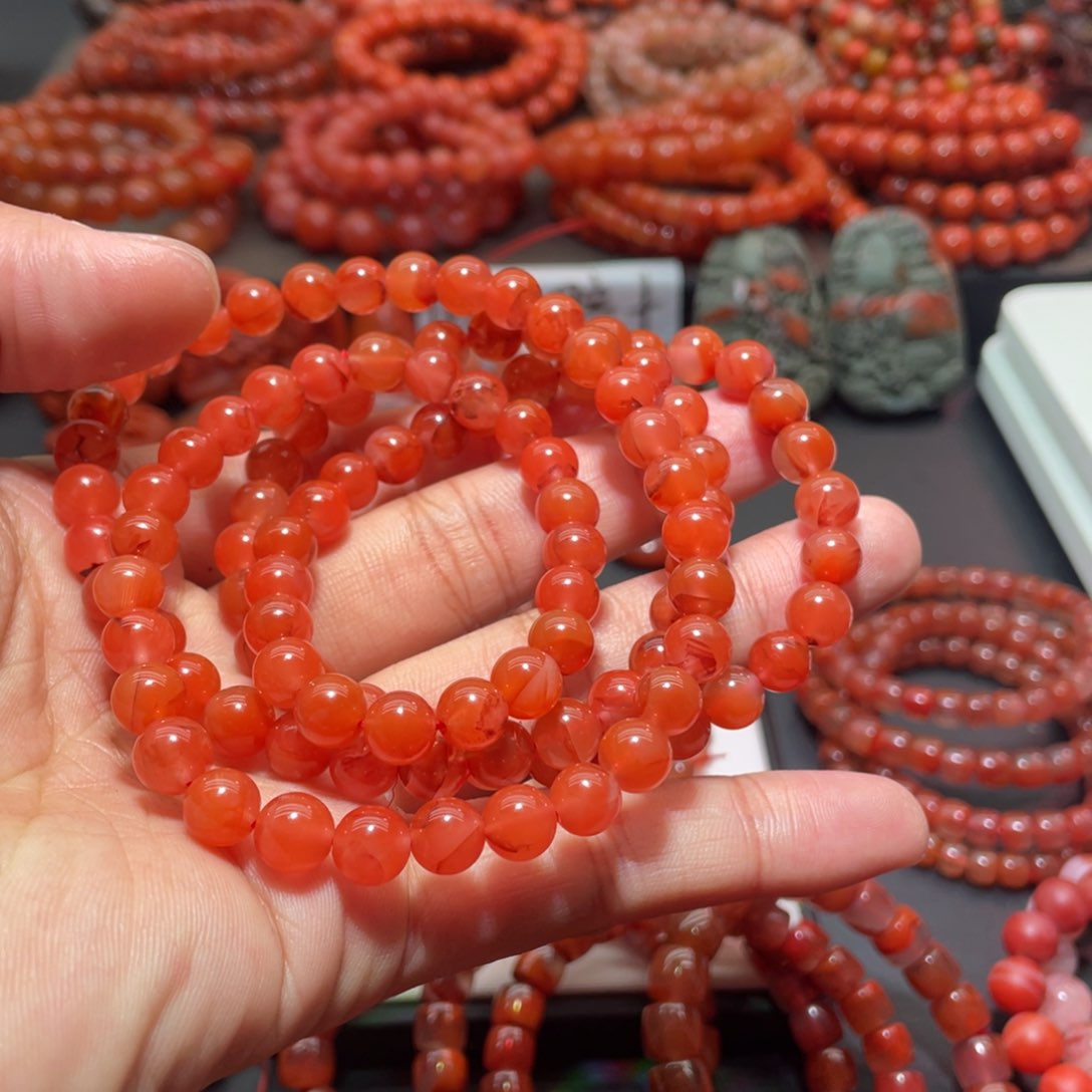 南红玛瑙手链未镶嵌