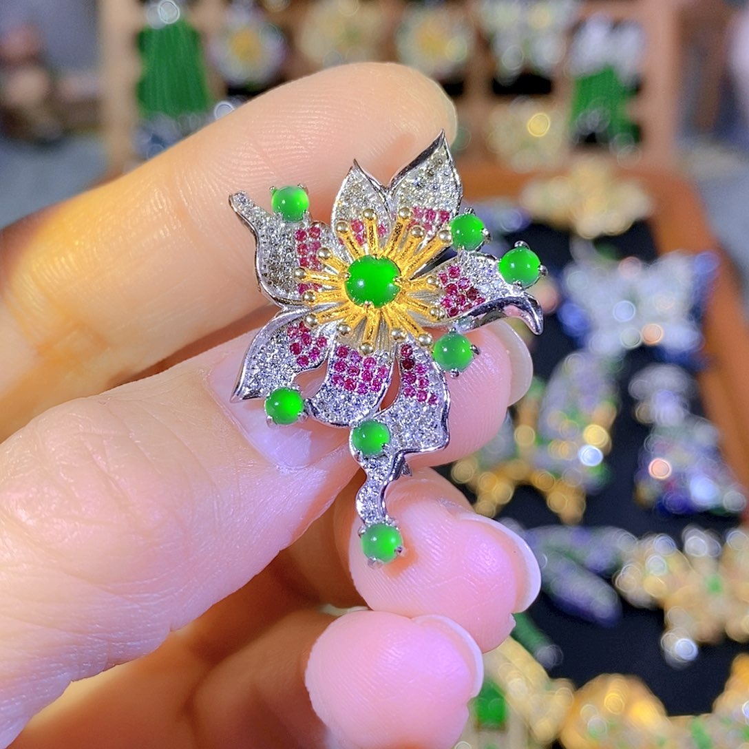 吊坠(不含链)银S925镶嵌翡翠