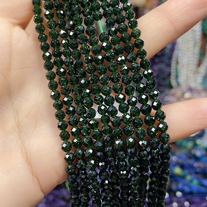 玛瑙/玉髓未镶嵌珠宝半成品绿沙切面卡4mm（2条）