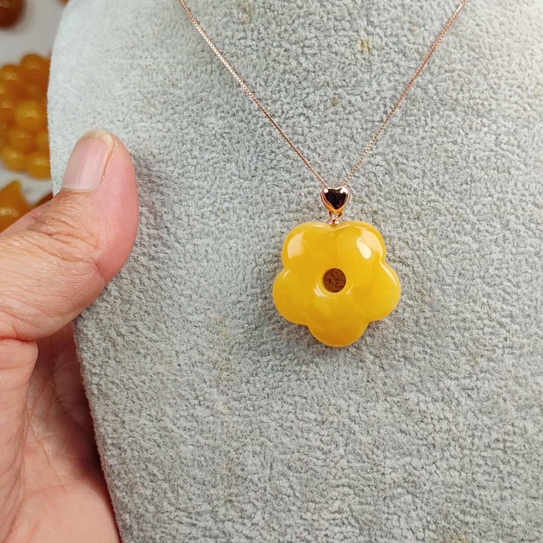 蜜蜡吊坠(赠链)银S925镀金镶嵌