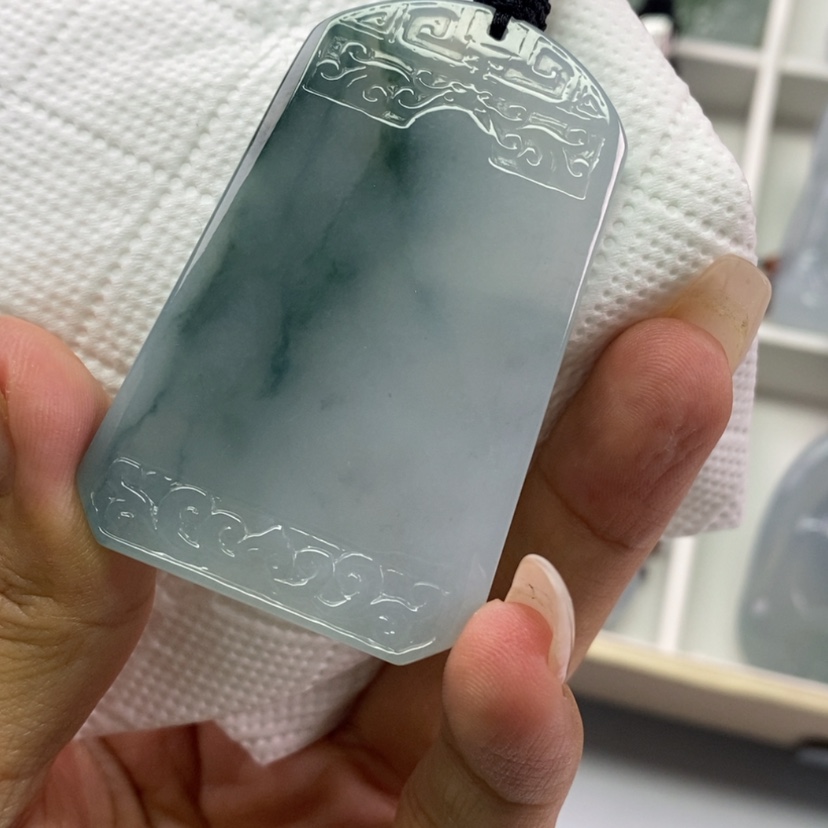 【闪购商品】翡翠颈饰未镶嵌翡翠