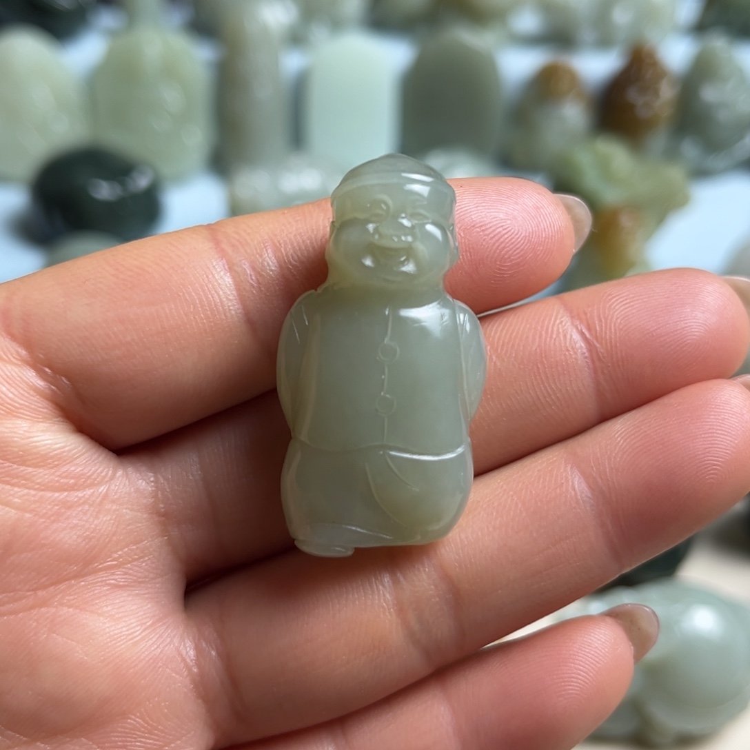 和田玉未镶嵌挂件