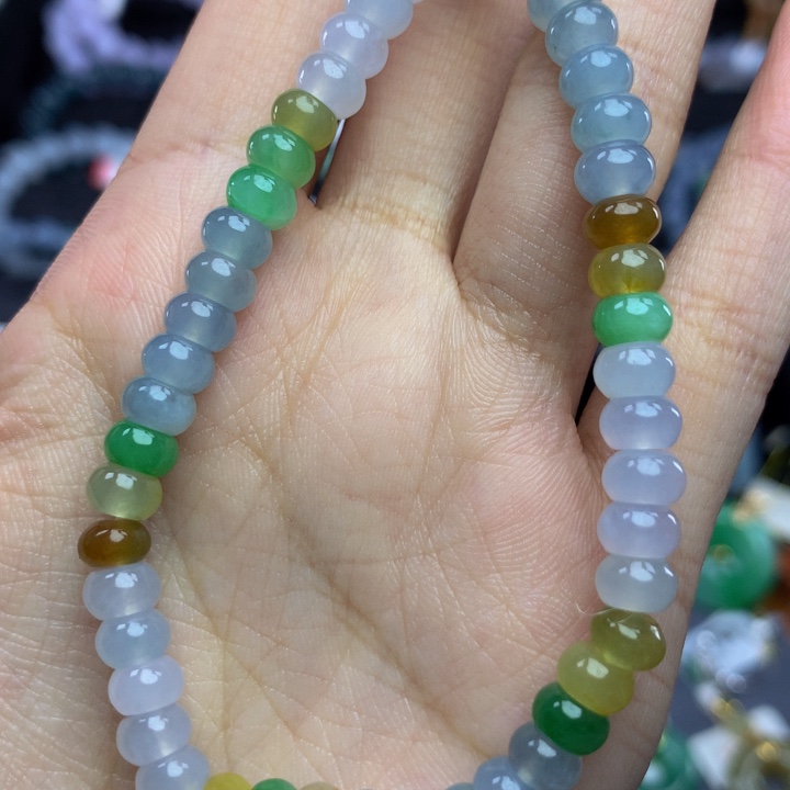 翡翠手链未镶嵌翡翠