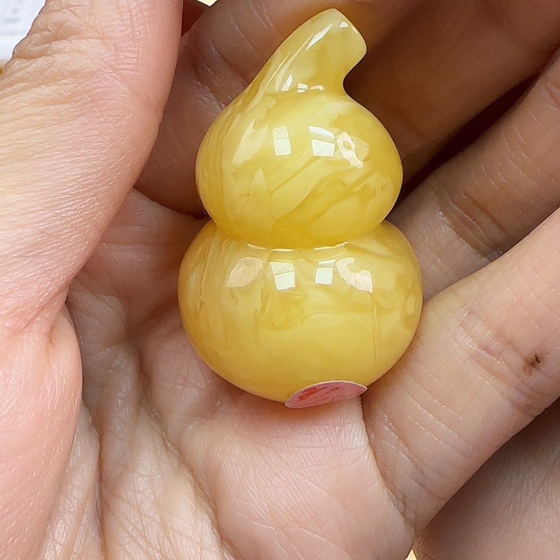 蜜蜡珠宝奇石未镶嵌