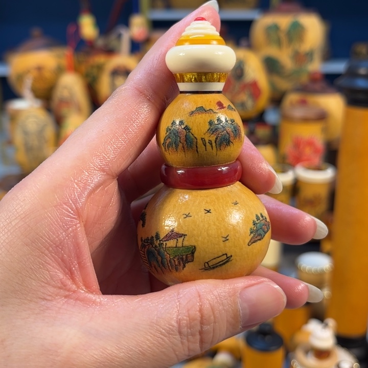 大叶紫檀（黑酸枝木类）