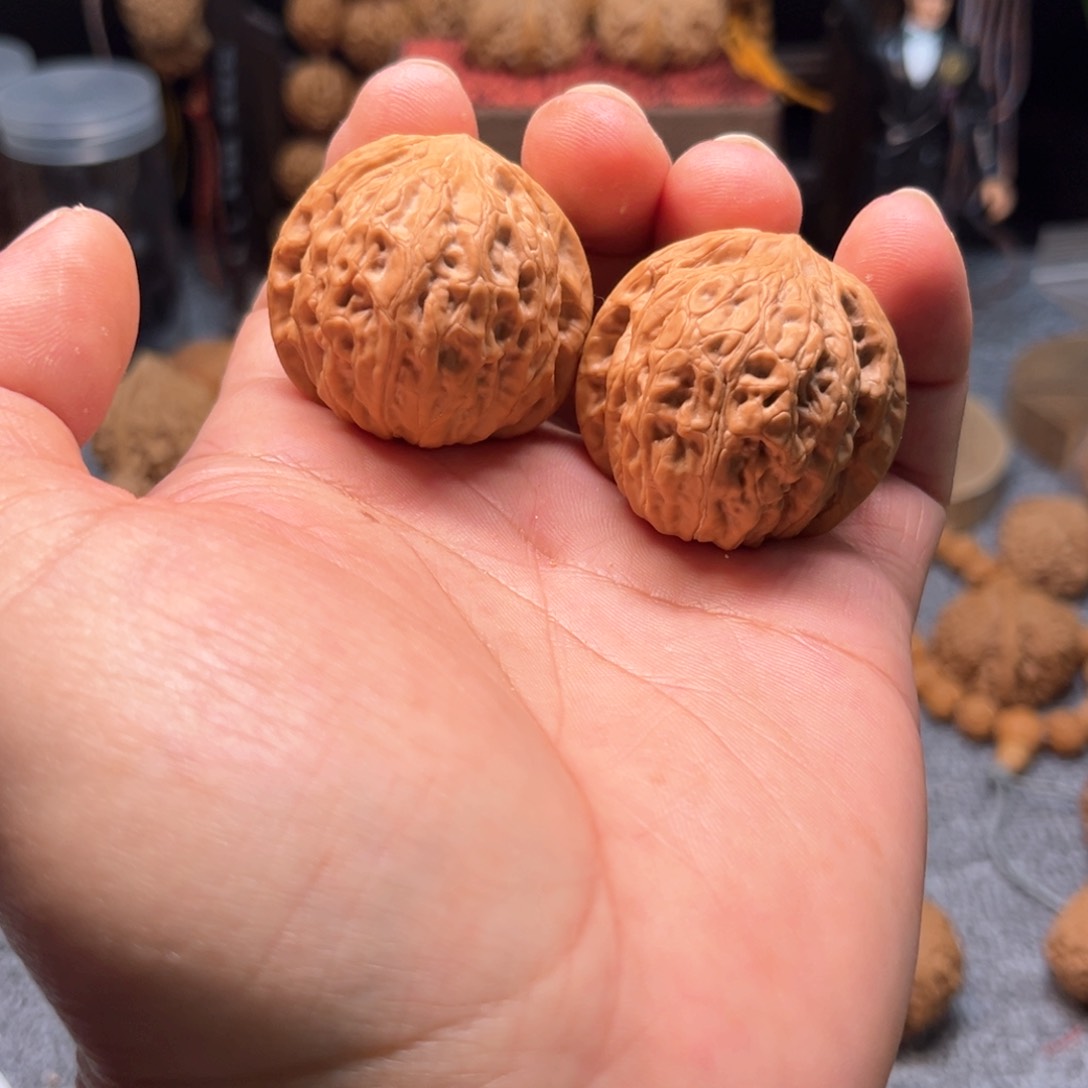 文玩核桃把件肴*铁锤