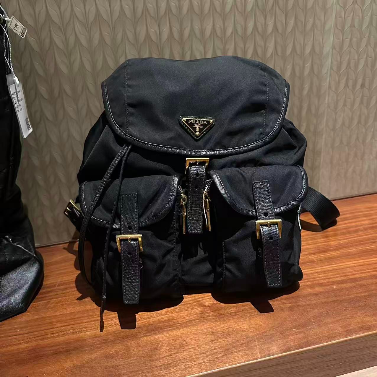 95新 Prada/普拉达 乱乱子中古/女士/双肩包/111569