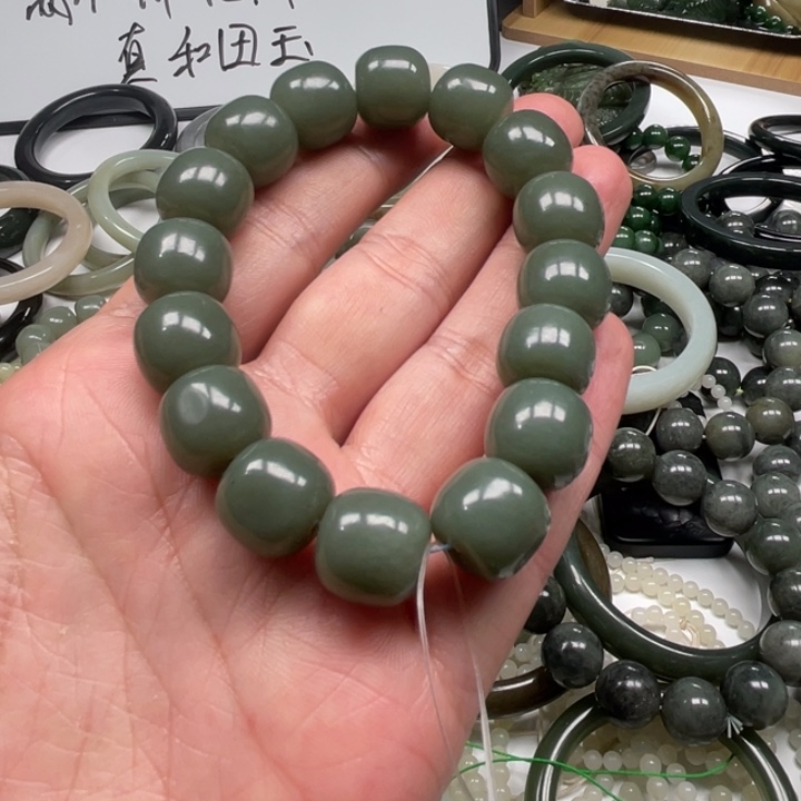 和田玉未镶嵌挂件13×14老型手串