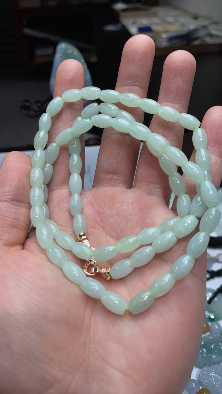 天然A货缅甸翡翠 拍一发一