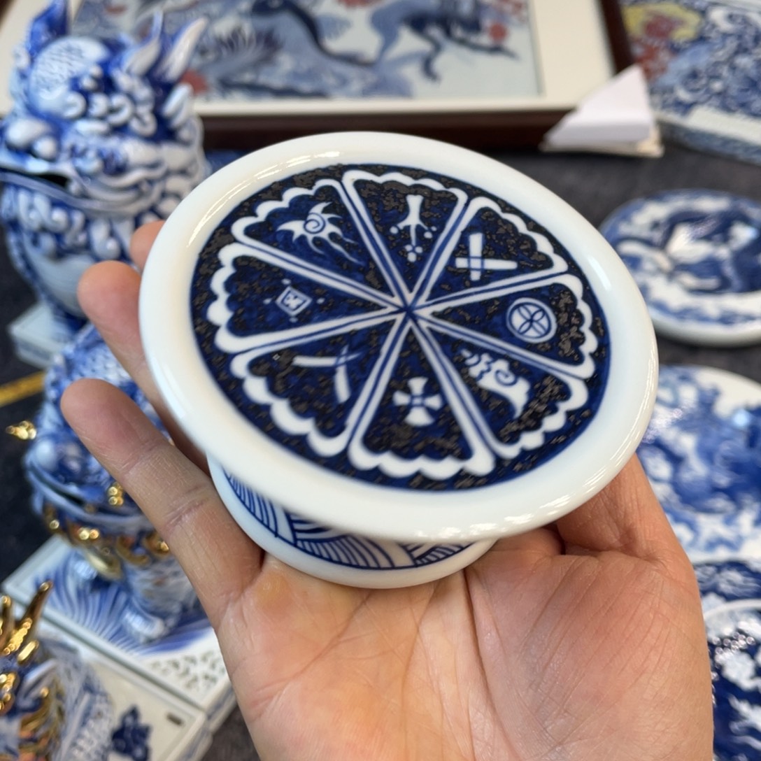 景德镇陶瓷手工手绘