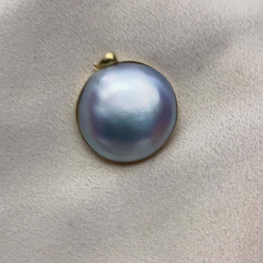 【闪购商品】拼合珍珠（马贝珠）颈饰18K金镶嵌