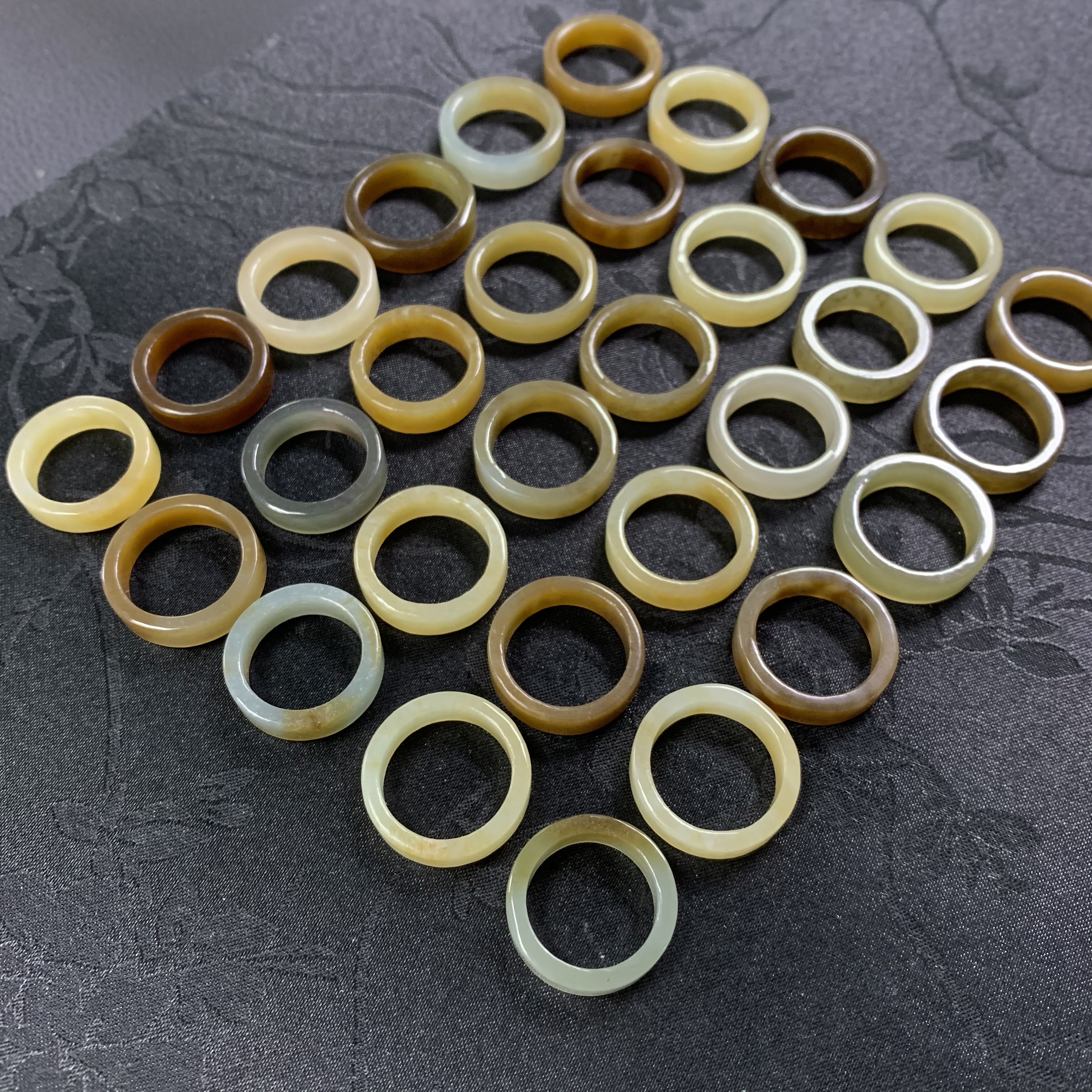 「戴琴珠宝」DQ4837-和田玉糖料戒圈（多样性发其一）