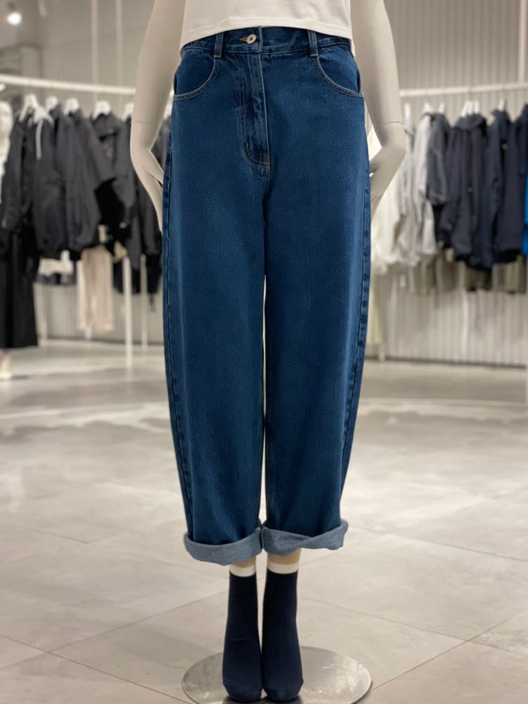闪闪兒 T***oy25年新款牛仔裤女高腰显瘦休闲阔腿深蓝色长裤2261