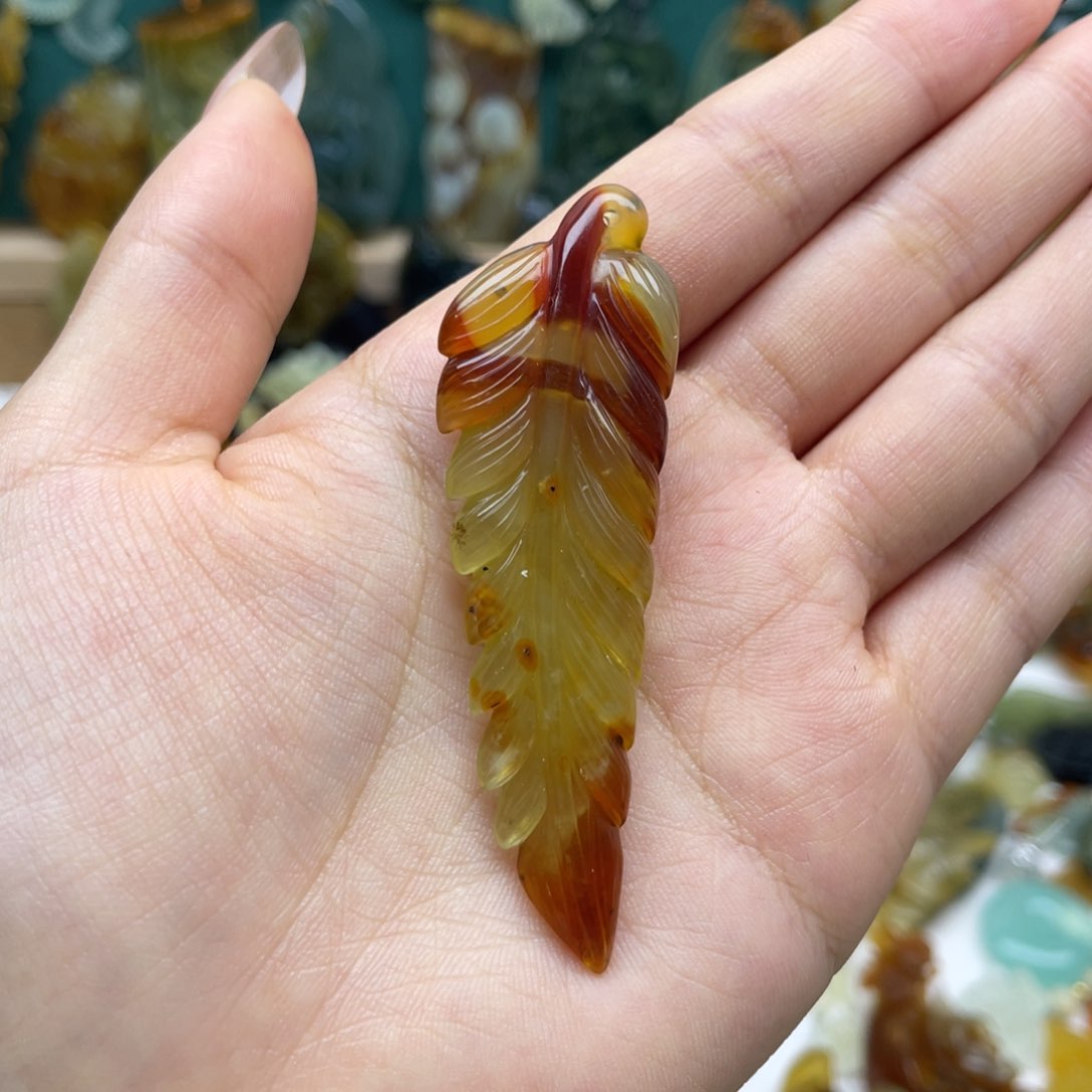 蛇纹石玉吊坠(不含链)未镶嵌