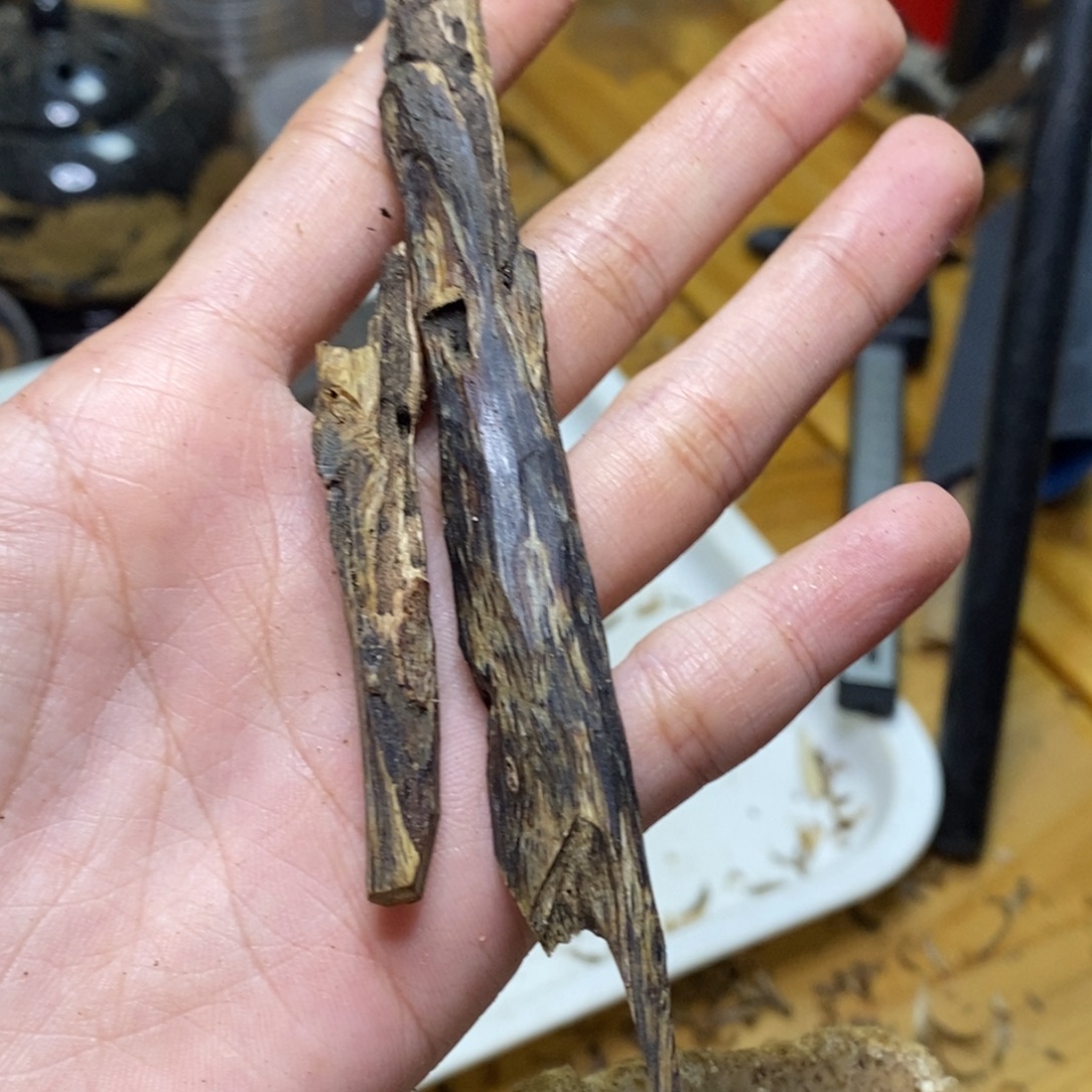 沉香高油香薰乌身7克