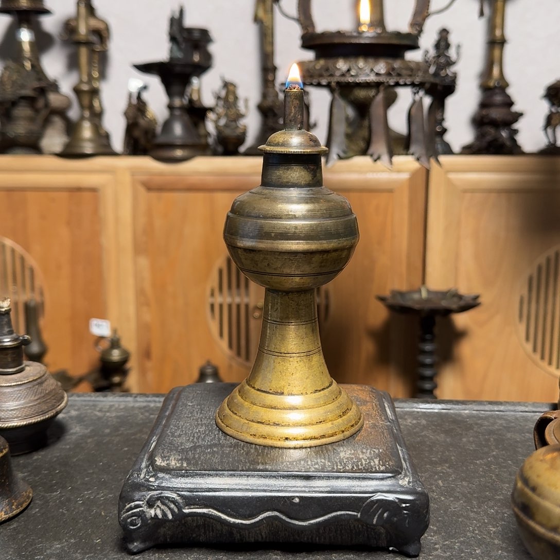 奋***斗铜尼泊尔老铜灯宝瓶灯