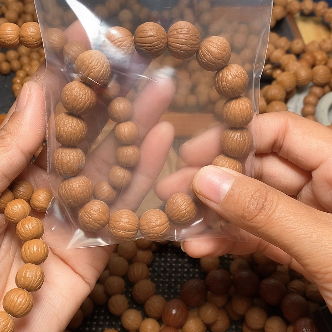 猴头核桃吊坠叙***子凤羽1.48尺寸