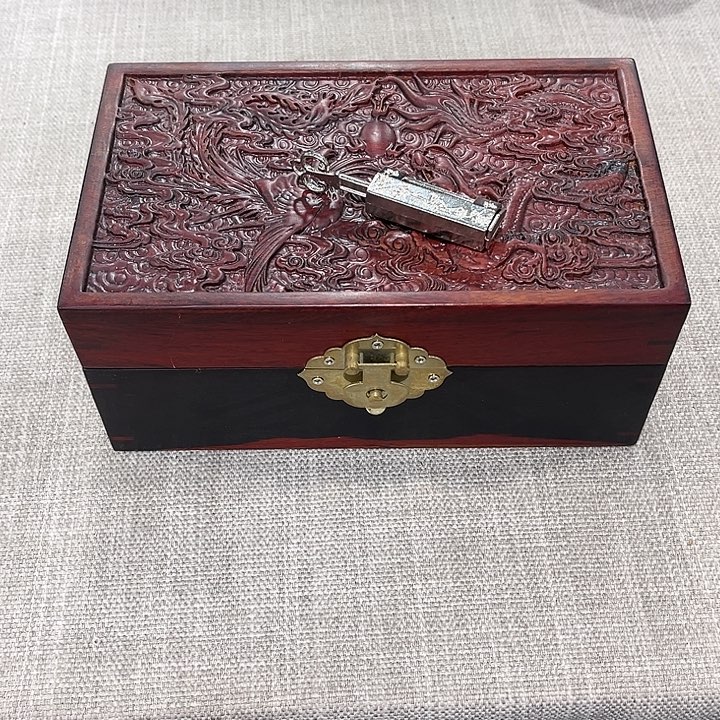 琉璃手工艺品红木工艺品雕刻工艺微暇