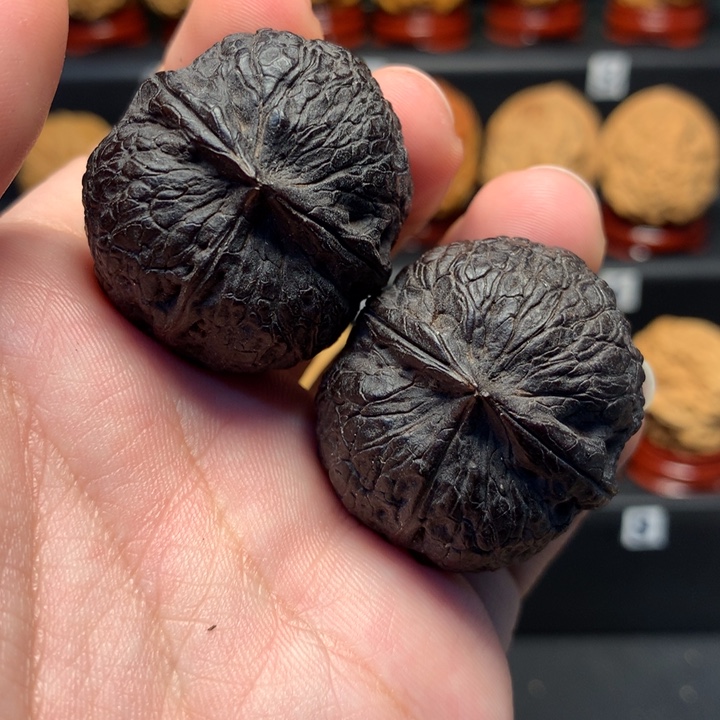 文玩核桃把件地闷三棱36尺寸