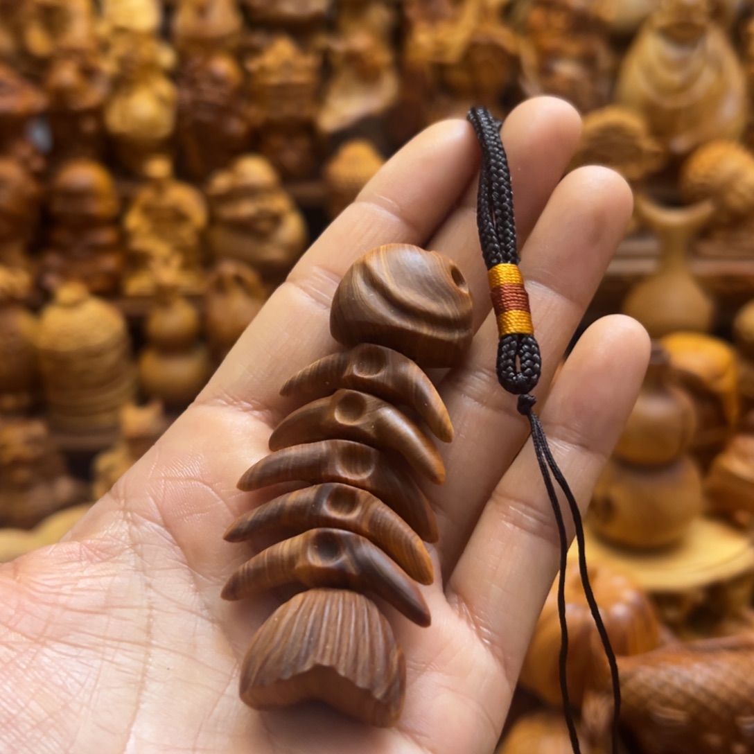 黄***磊柏木（崖柏）手把件