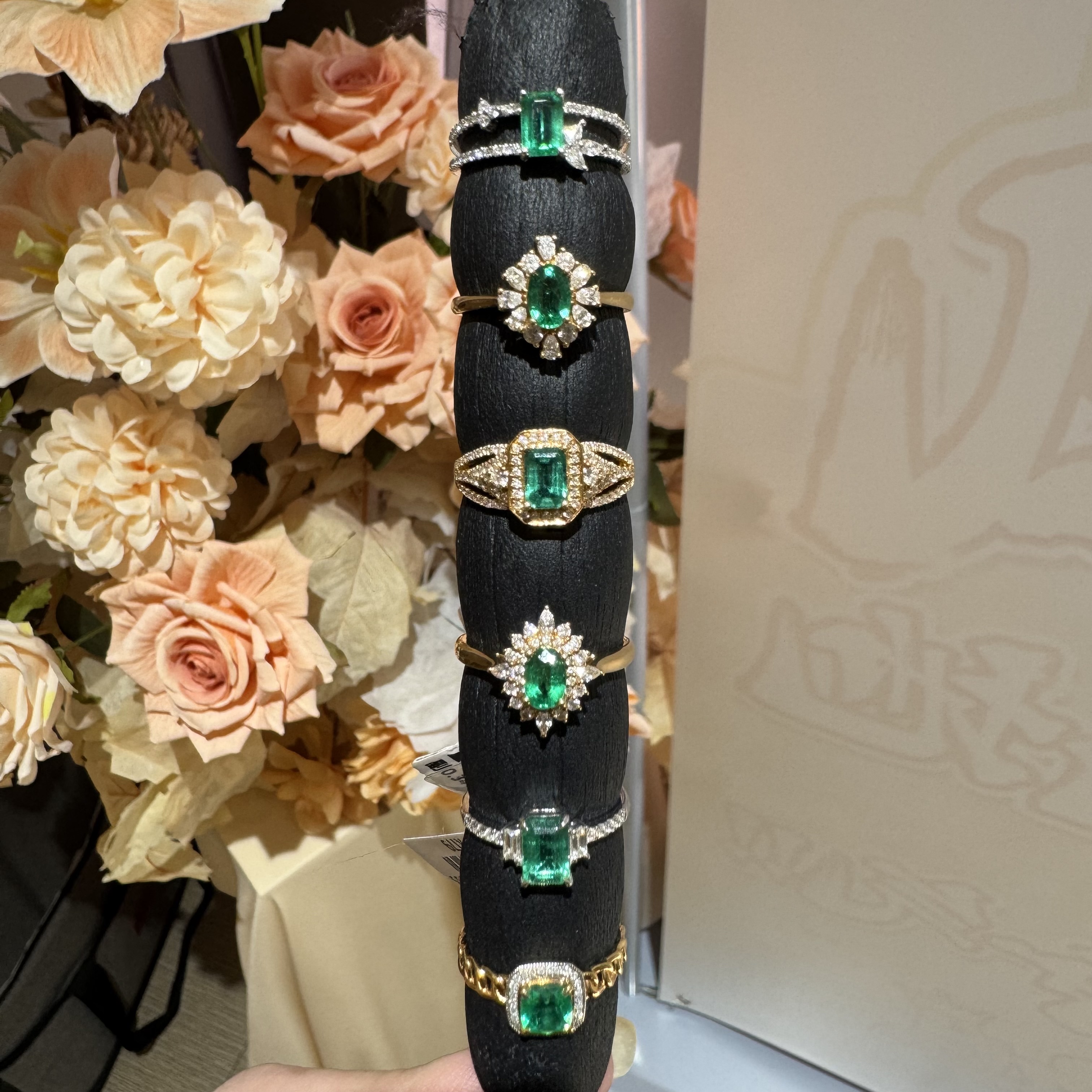 【一菲臻选】祖母绿戒指-18K金-Y03-多样性发其一|BZM1