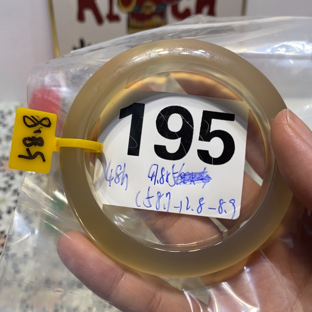 ****鱼手镯玛瑙/玉髓未镶嵌