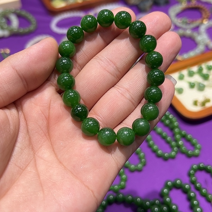 和田玉未镶嵌手串