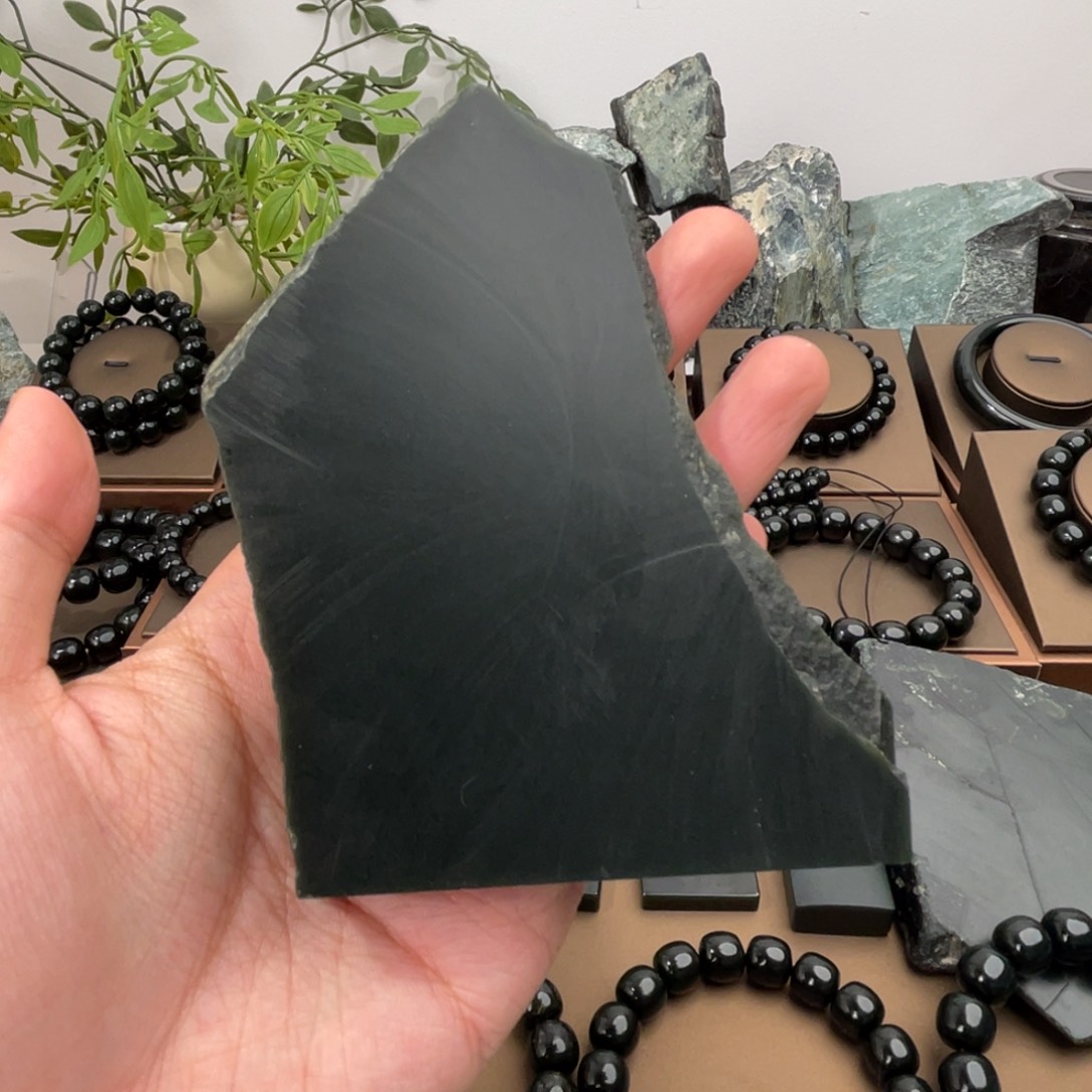 和田玉未镶嵌把件塔青手把