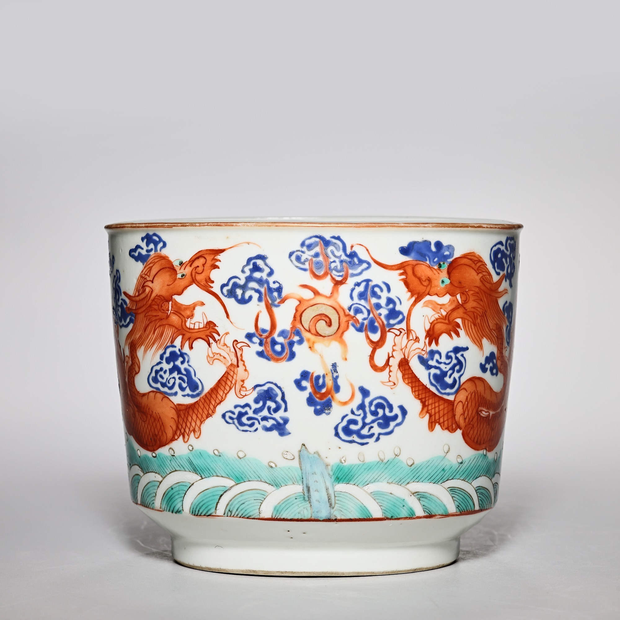 3712清晚期·粉彩矾红江崖海水双龙戏珠纹香炉【古董拍卖】