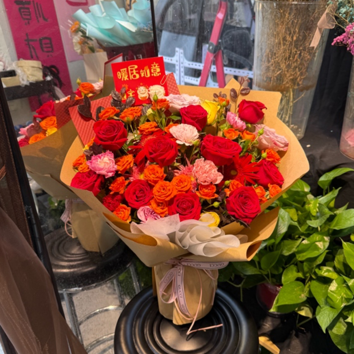 红玫瑰苏菲苏菲宝贝康乃馨混搭花束乔迁之喜同城免费送达