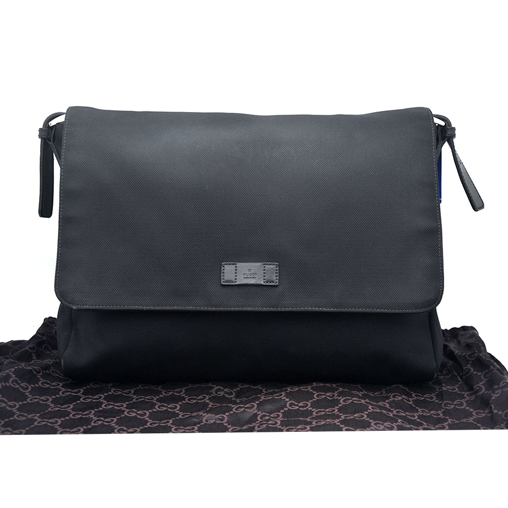 95新 GUCCI/古驰 97新黑色科技布红绿肩带男士邮差包36*28/92611