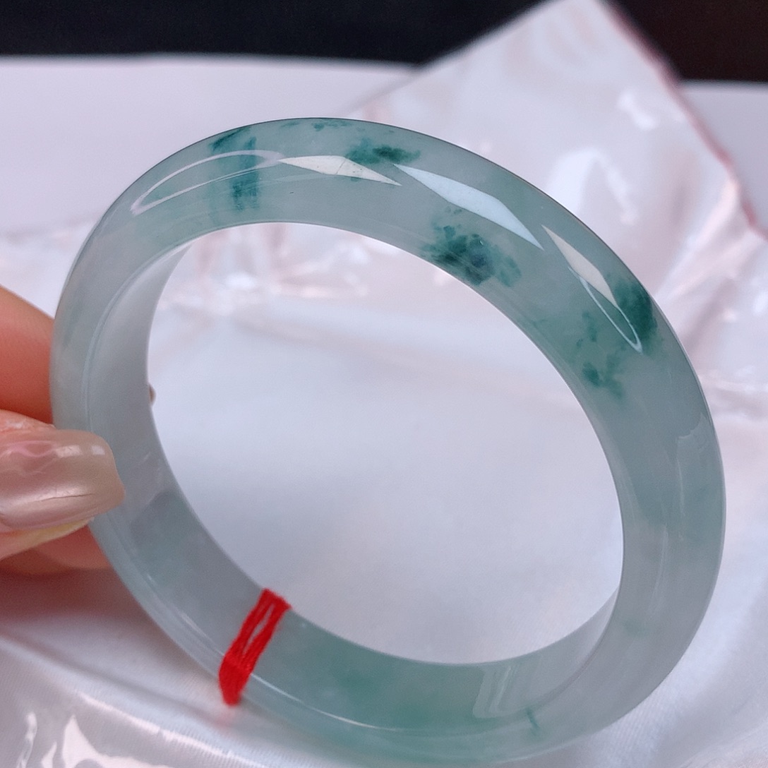 【闪购商品】翡翠手镯未镶嵌57翡翠手镯