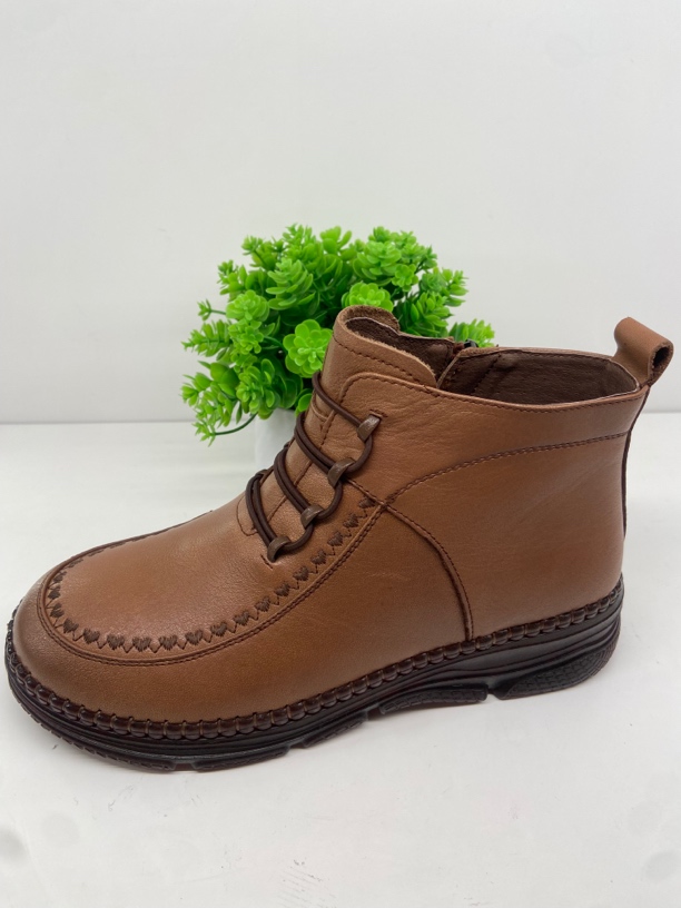 康奈11238460时尚百搭舒适女棉靴