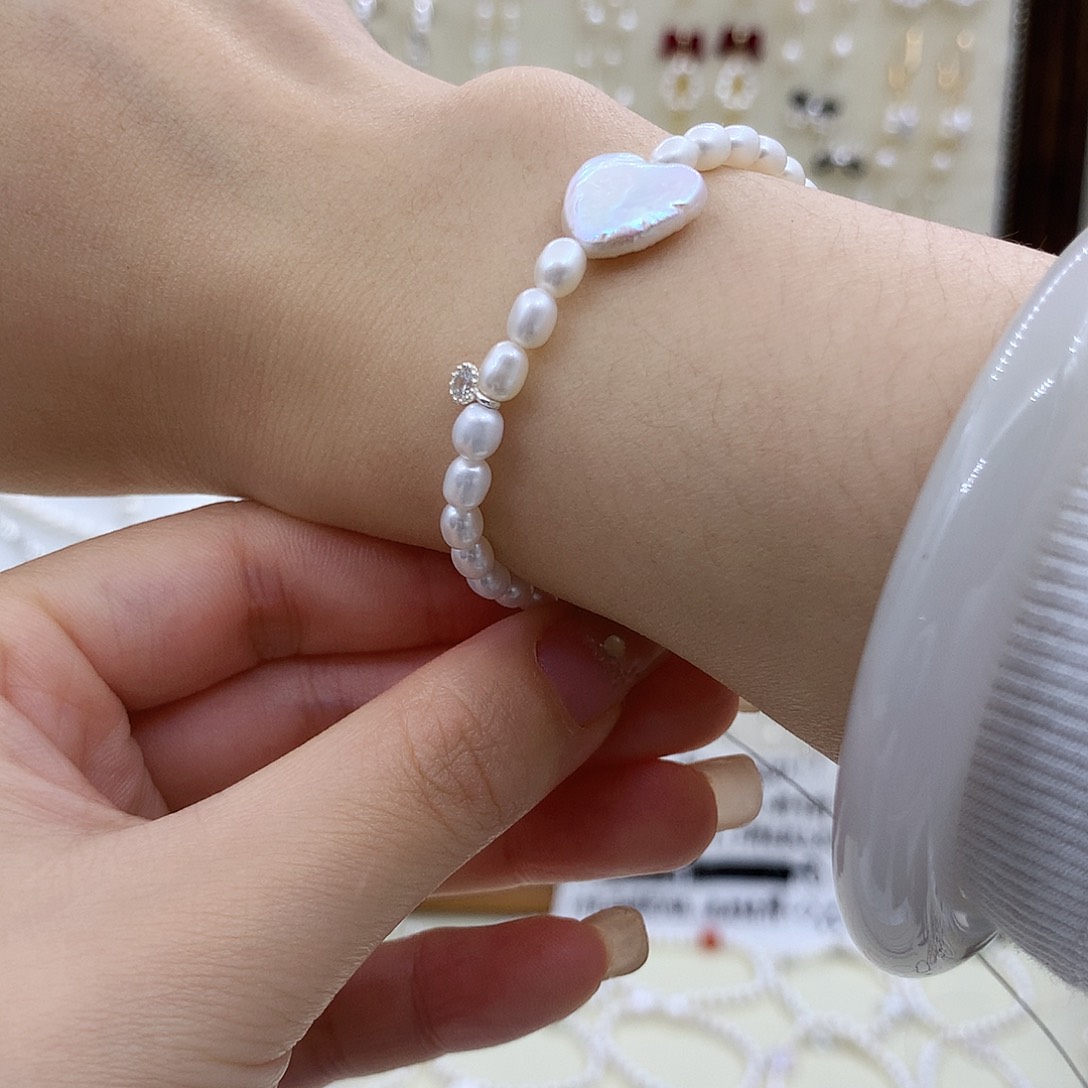 银S925镶嵌耳饰淡水珍珠