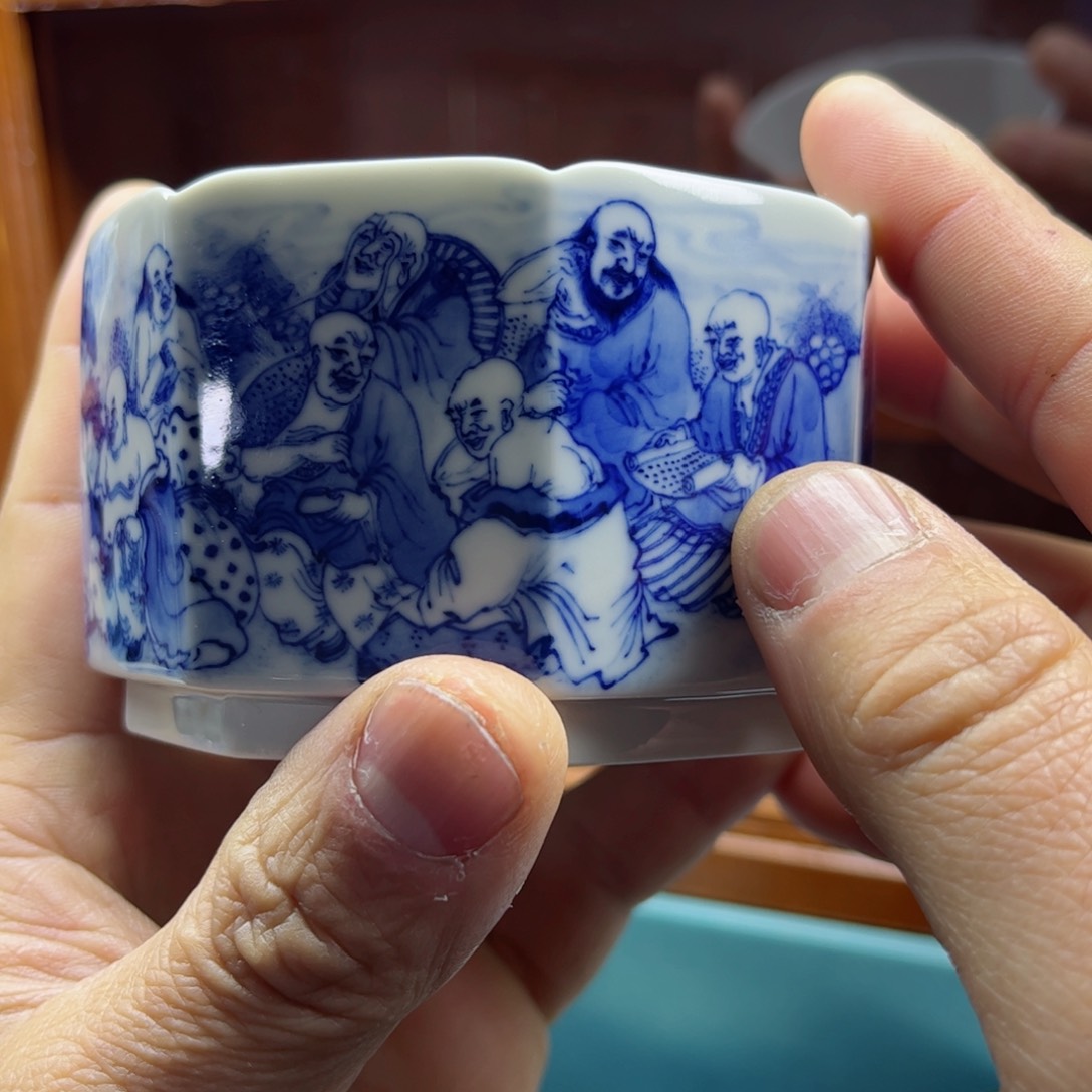 杯子松****理手工手绘的陶瓷，
