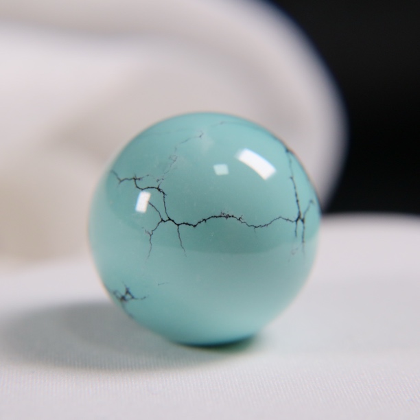 原矿绿松石精品水草纹圆珠 直径25mm，重21.86g