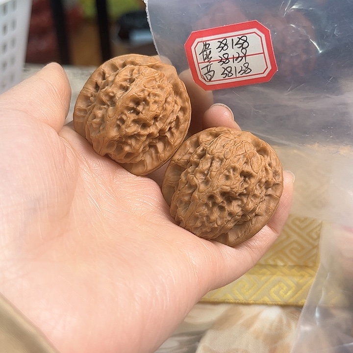 文玩核桃把件非嫁接马老四