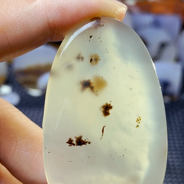 玛瑙/玉髓未镶嵌珠宝半成品