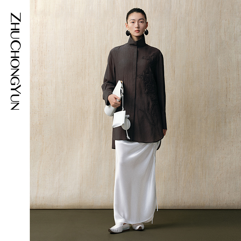 ZHUCHONGYUN25春新款花卉棕色宽松落肩直身中式衬衫上衣C1FZ10599