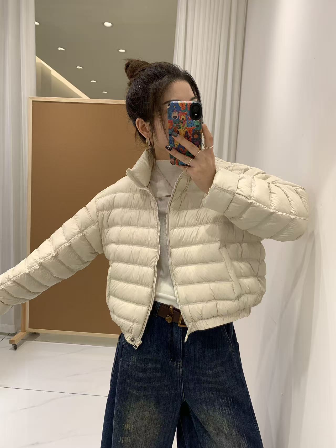 可米 新款 百搭修身简约轻便保暖短款排骨羽绒服 882518（衣长53）