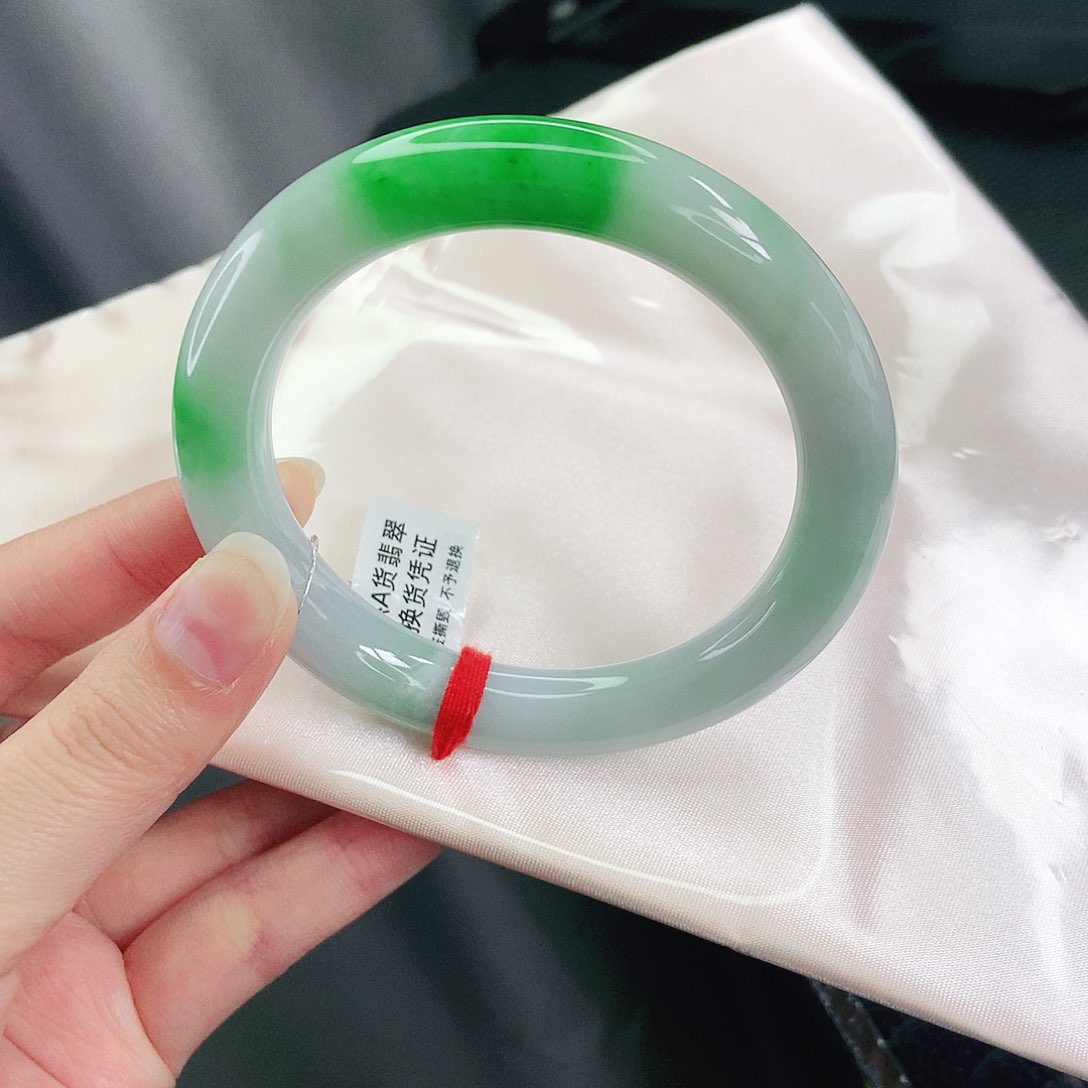 未镶嵌手镯翡翠57圈