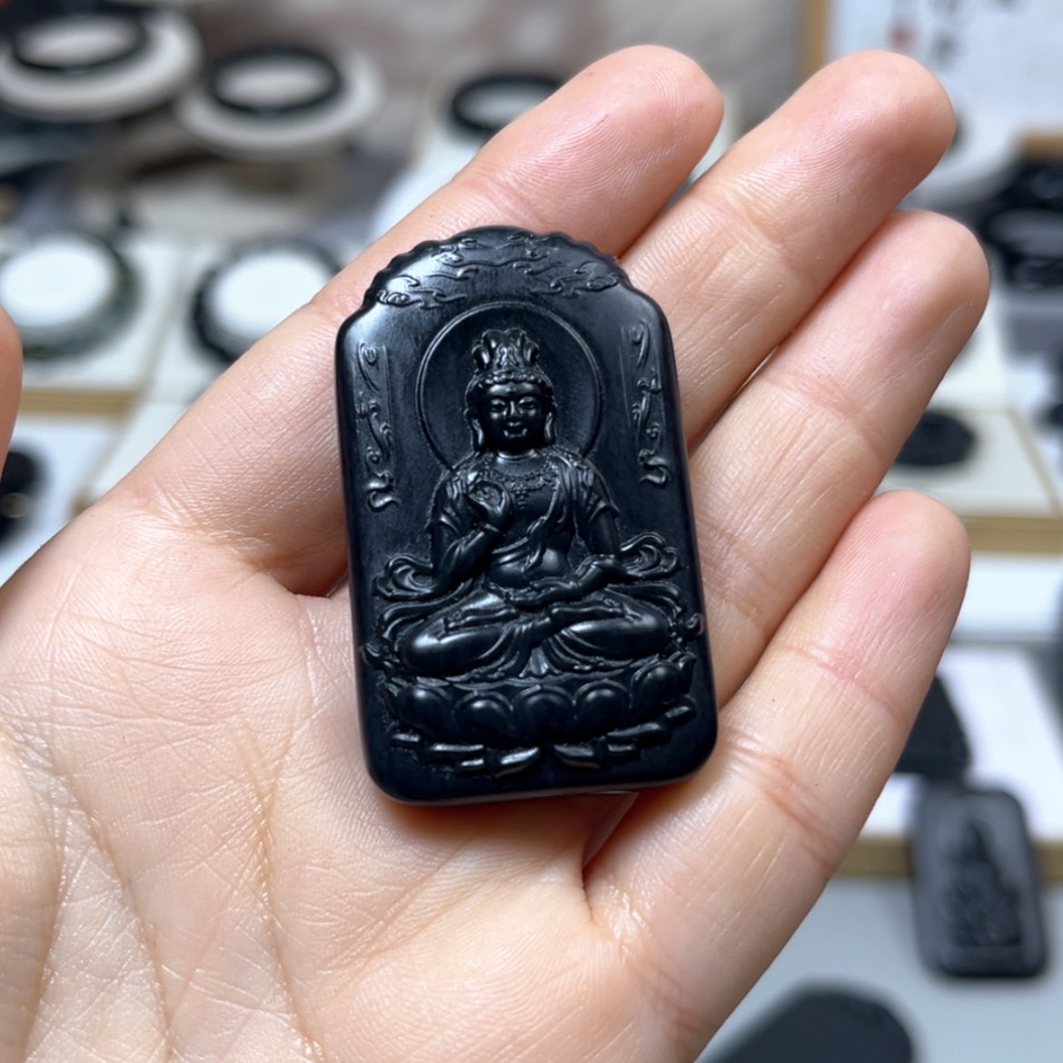 【闪购商品】和田玉（墨玉）颈饰未镶嵌山水