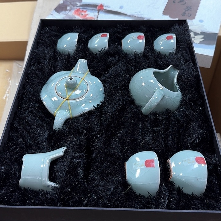 瓷片噗哈哈哈哈哈哈哈哈哈哈哈