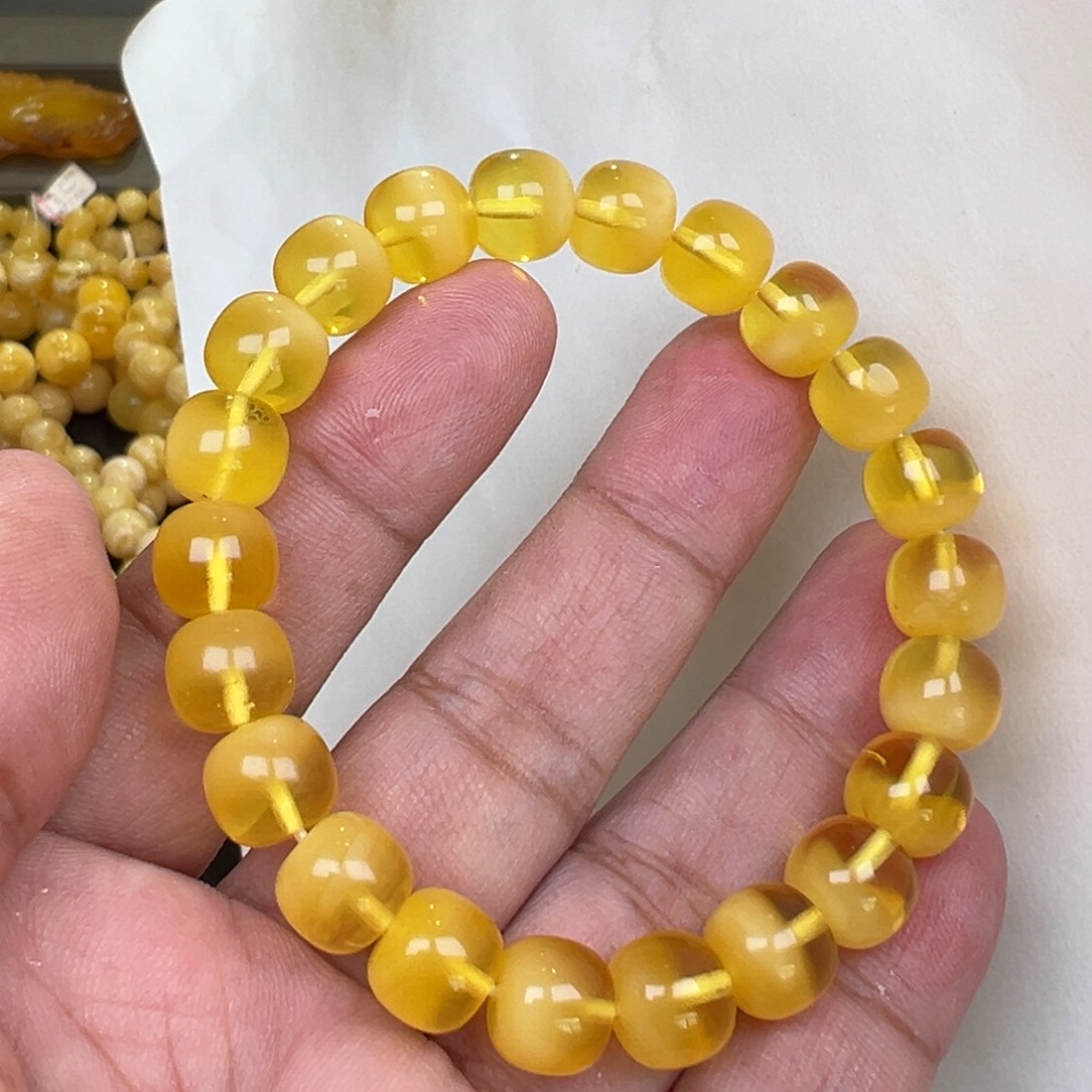 蜜蜡未镶嵌裸石10加13.18克