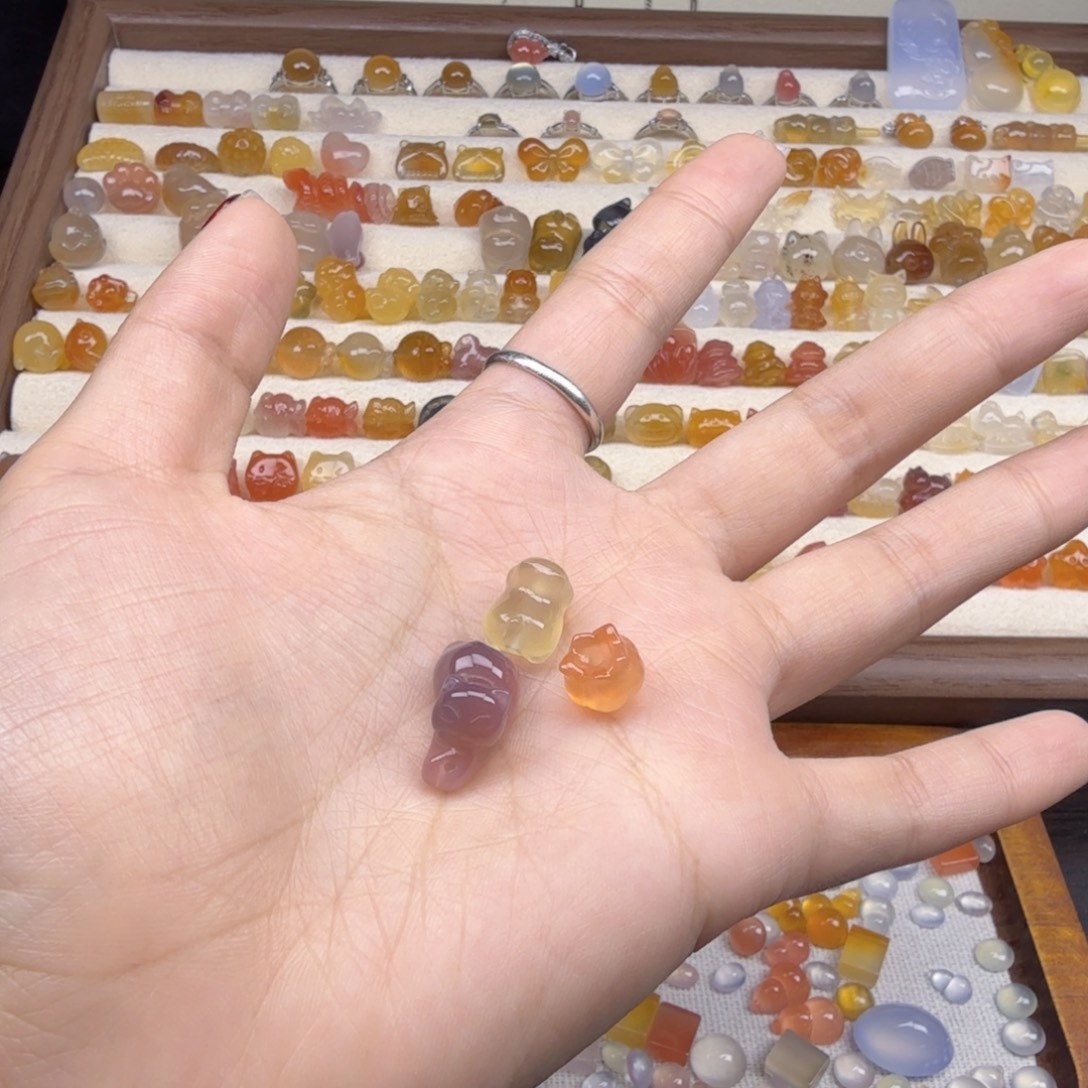 墨****玛瑙/玉髓合金颈饰